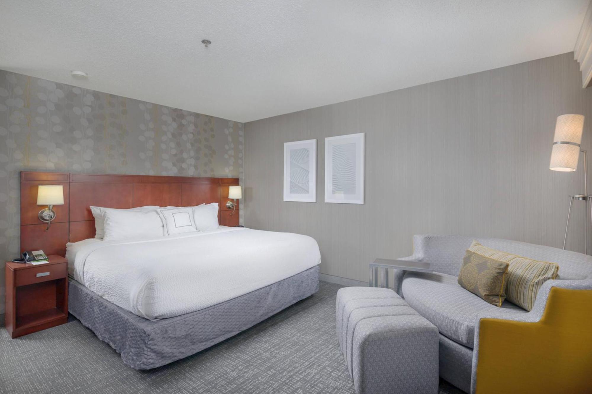 Courtyard By Marriott New Haven Orange Hotel Luaran gambar