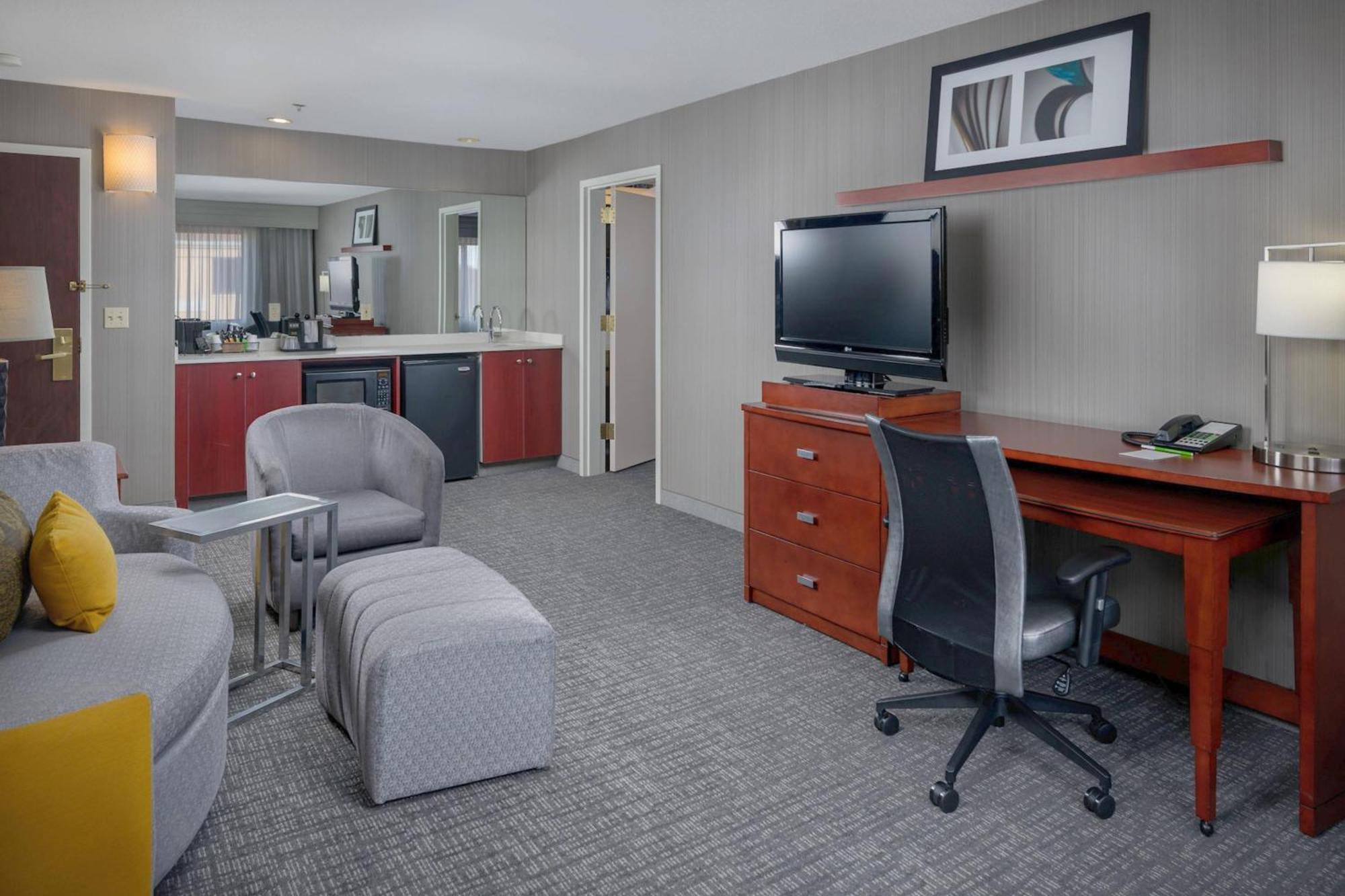 Courtyard By Marriott New Haven Orange Hotel Luaran gambar
